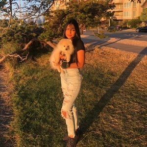 Meet your Posher, Gabriela